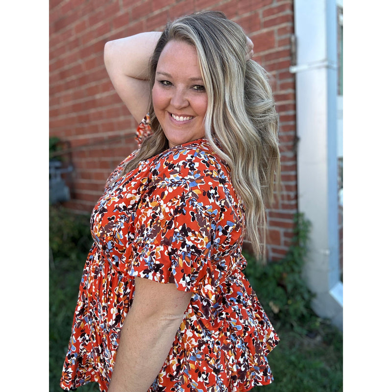 Bloom into Fall >> CURVY Top