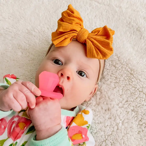 Itzy Ritzy Soothing Silicone Teether - Diamond