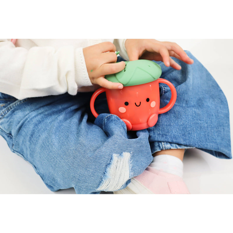 *NEW* Itzy Snack Cup™: Strawberry